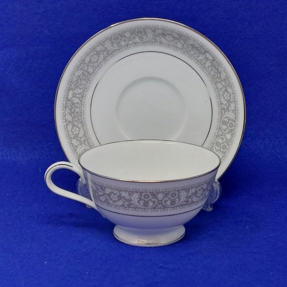 Footed Cup Saucer Noritake Naples Pattern Discontinued 6975 Fine China Vintage - Picture 2 of 9